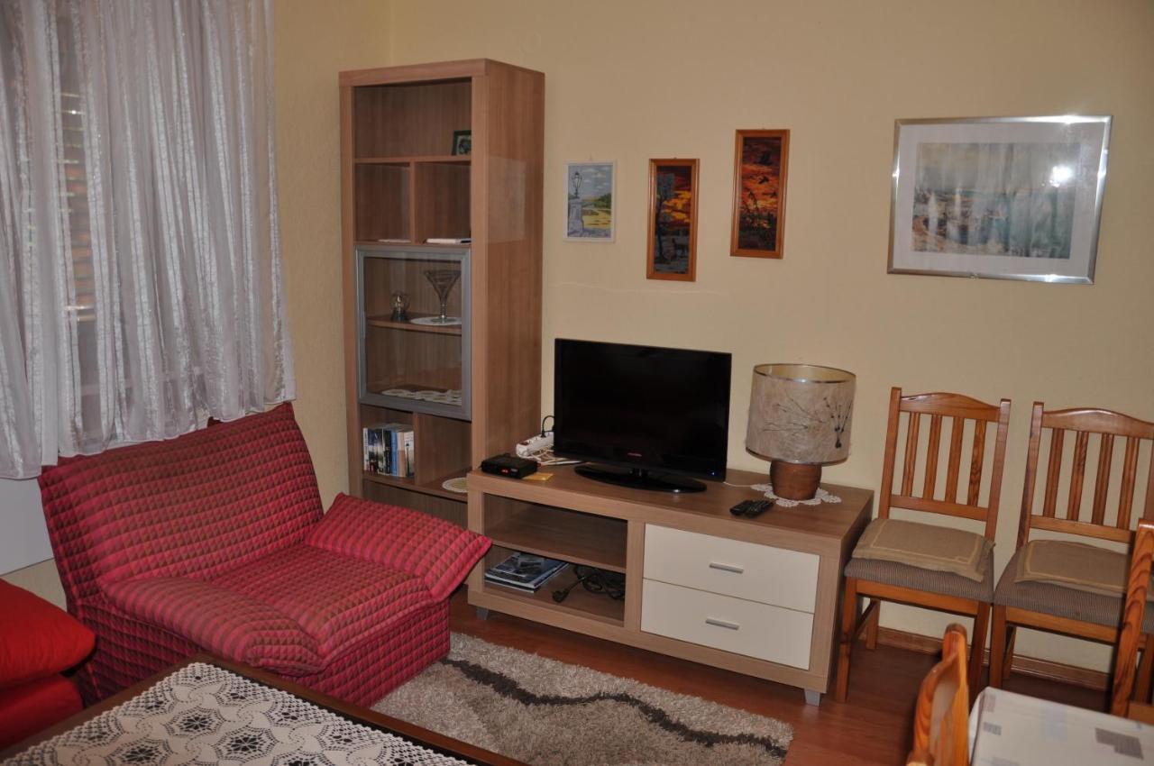 Apartmani Karla เคลโนวีซา ภายนอก รูปภาพ